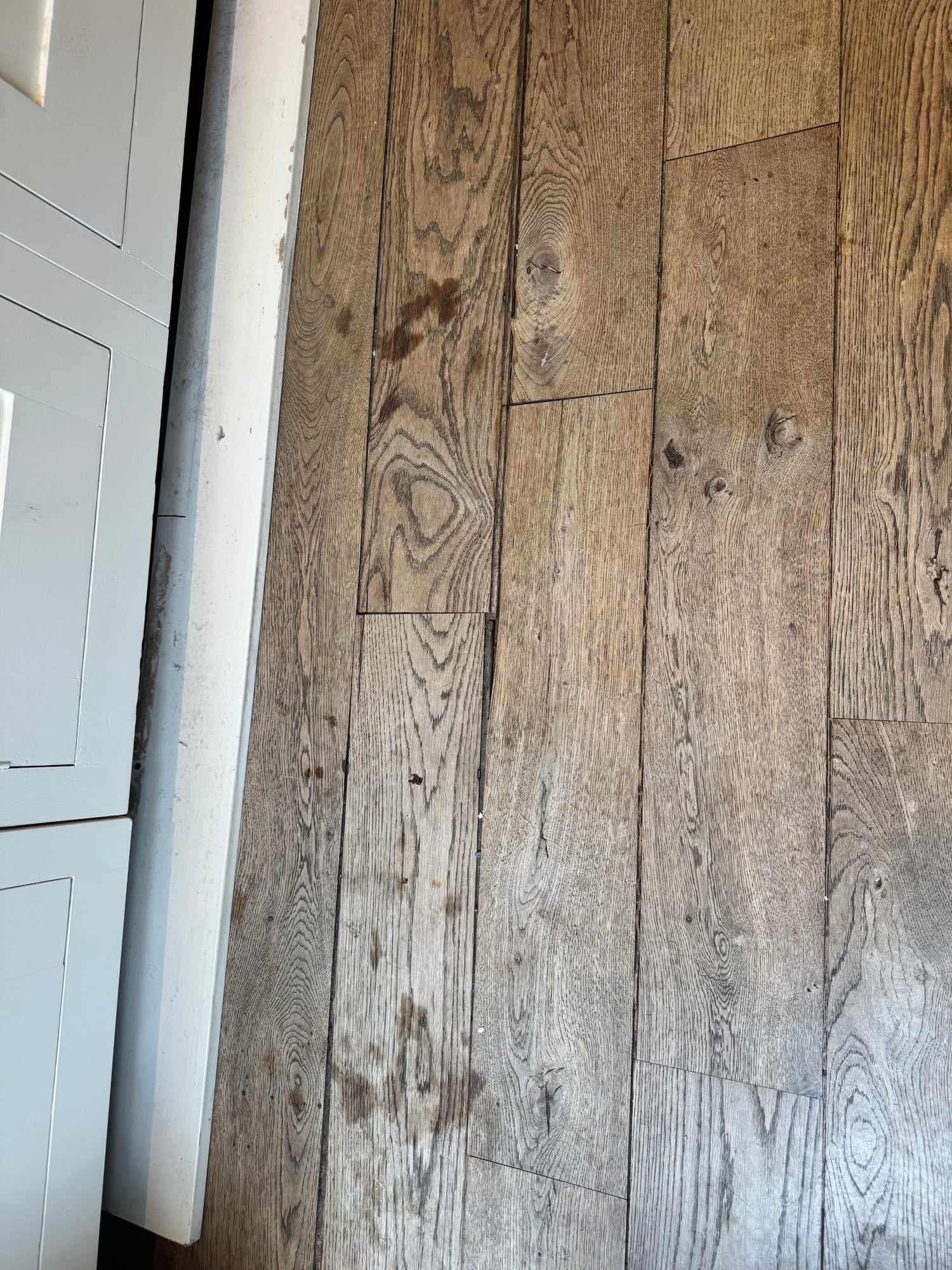 Reclaimed grey oak boards in a kitchen